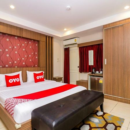 Oyo 146 Rivana Boutique By Sandara Pattaya Esterno foto
