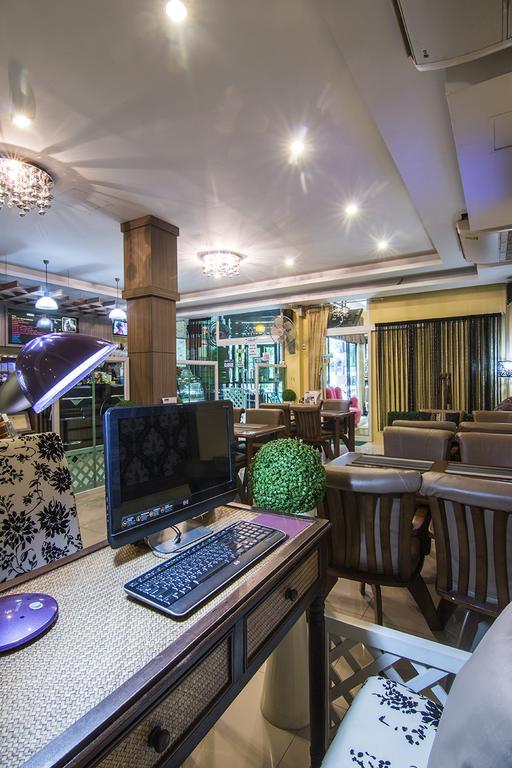 Oyo 146 Rivana Boutique By Sandara Pattaya Esterno foto