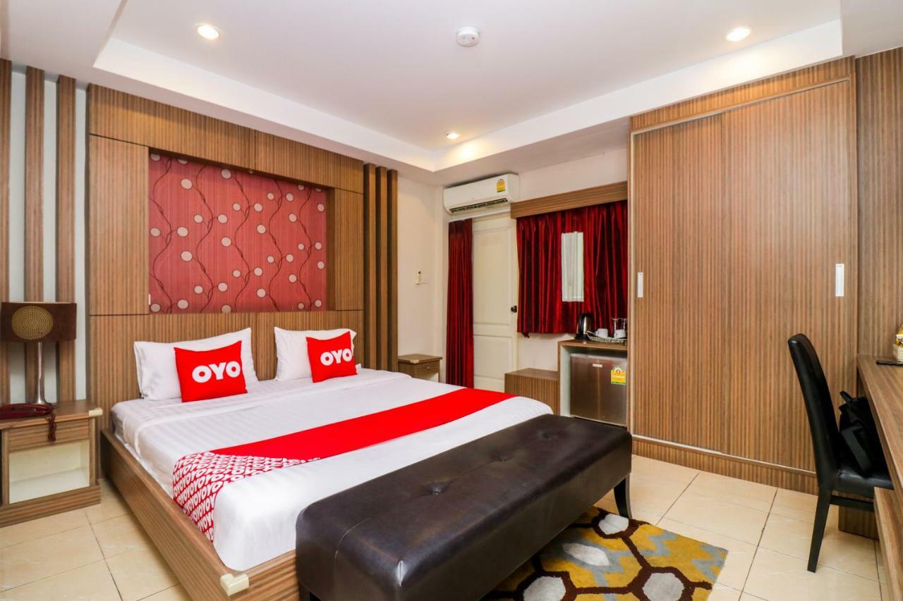 Oyo 146 Rivana Boutique By Sandara Pattaya Esterno foto